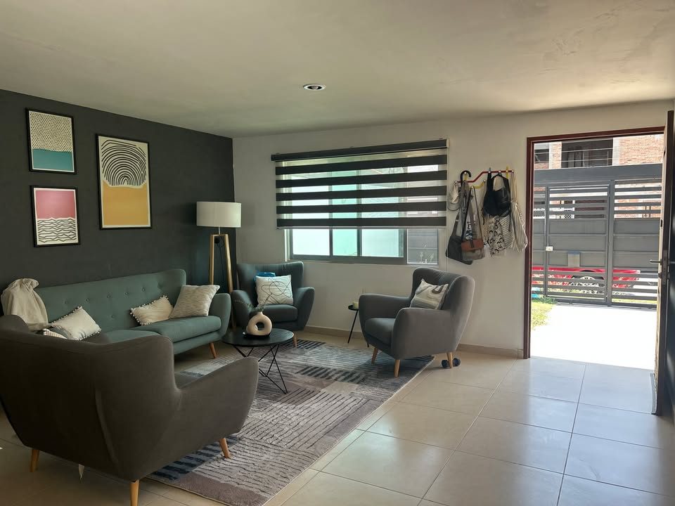 2 habitaciones 2.5 baños Casa 3