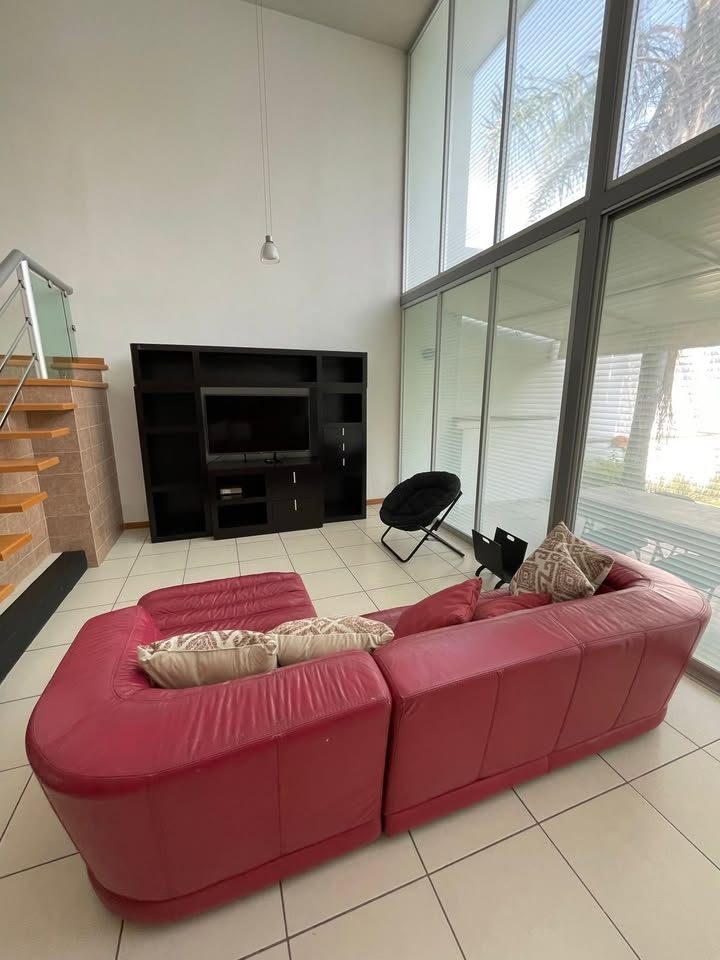 3 habitaciones 4 baños Casa 3