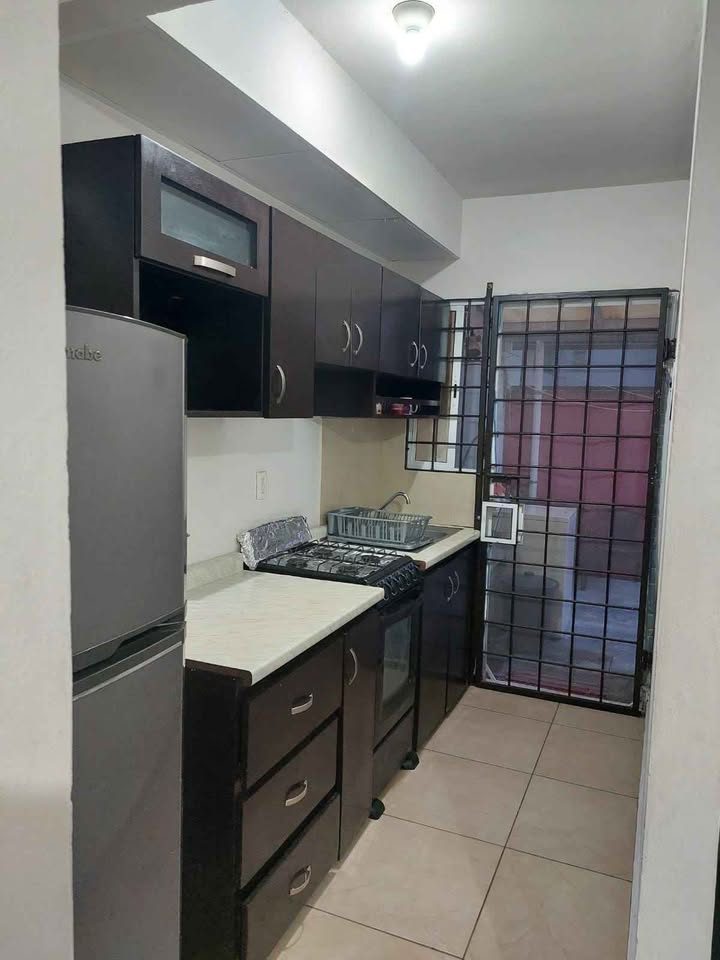 3 habitaciones 2 baños - Casa 2