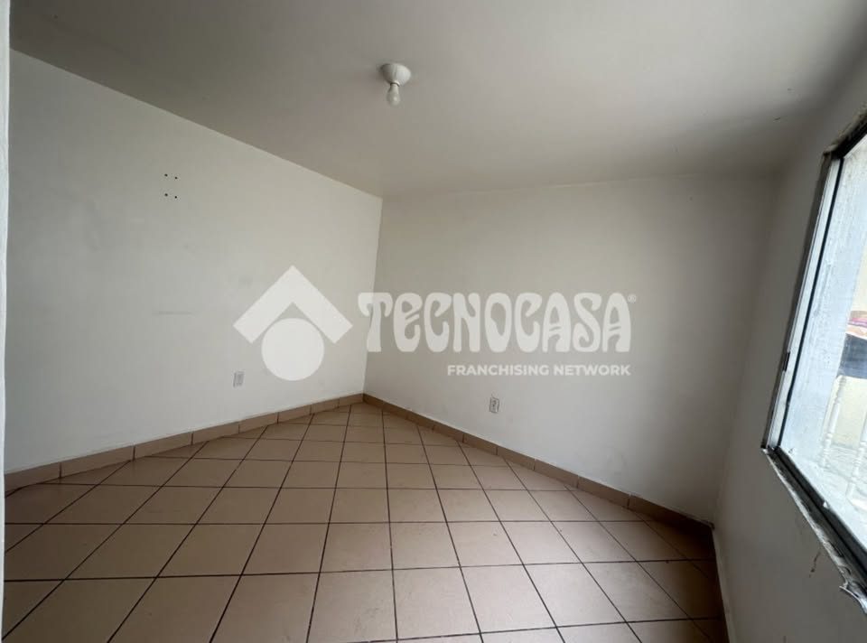 5 habitaciones 2 baños Casa 2