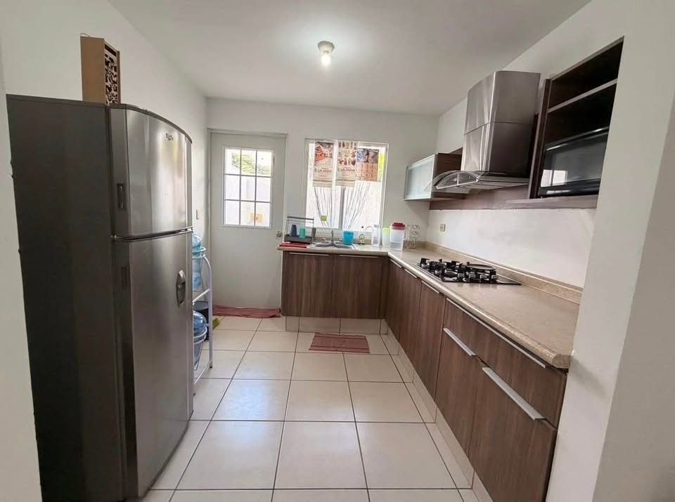 3 habitaciones 2.5 baños Casa 3