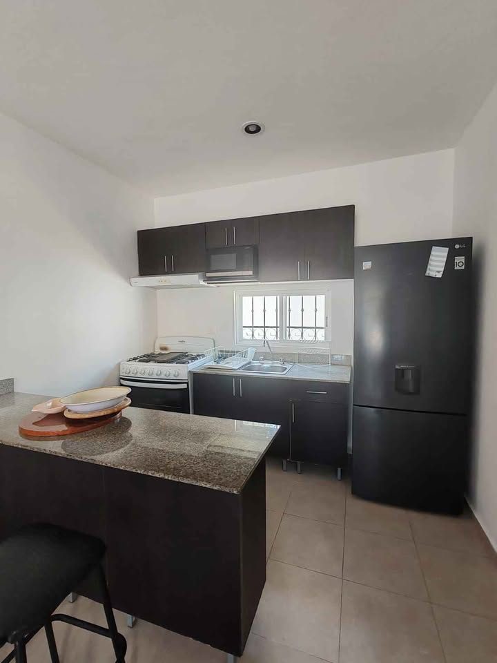 2 habitaciones 1 baño - Casa 3
