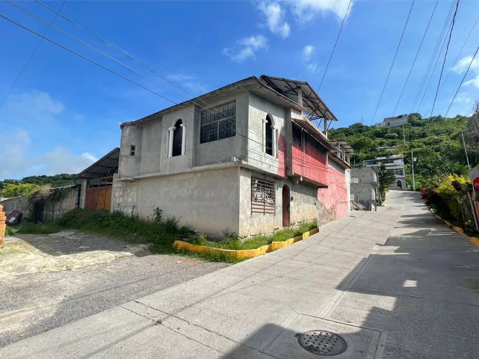 4 habitaciones 3 baños Casa 2