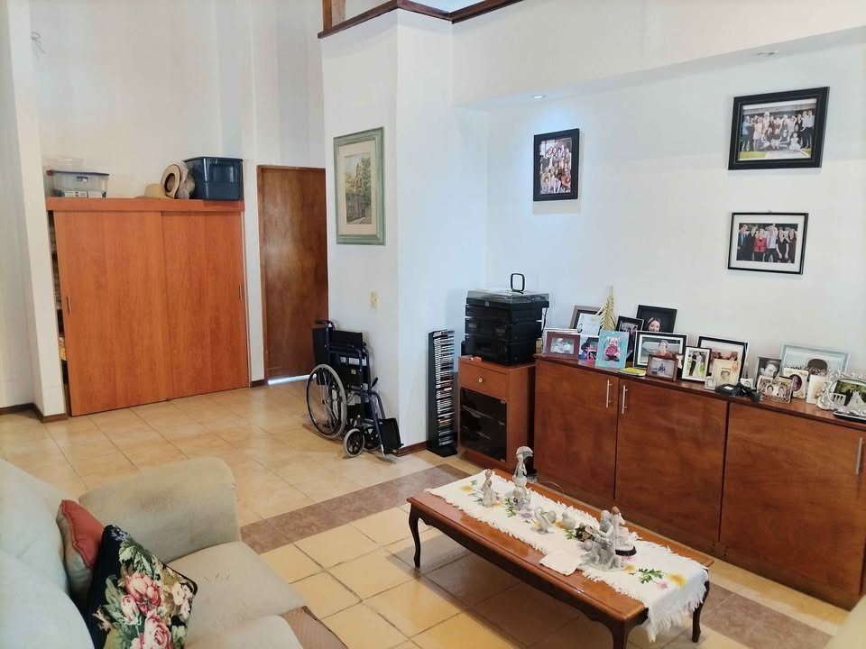 4 habitaciones 4.5 baños Casa 3