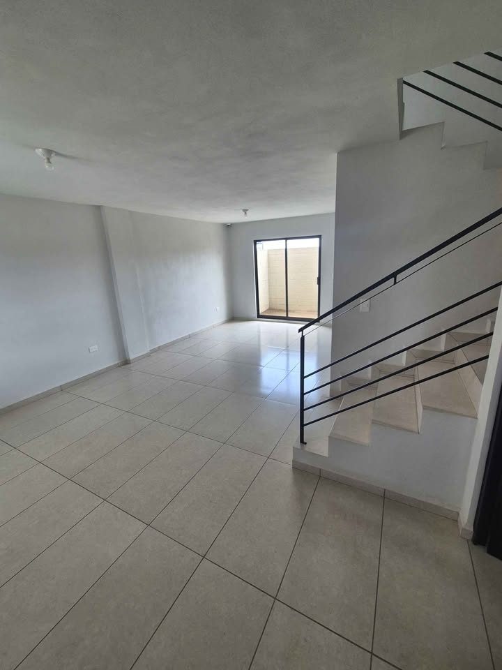 3 habitaciones 2 baños - Casa 2