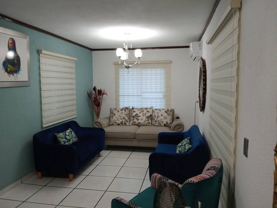 SE VENDE CASA 3 RECAMARAS  $3,200,000 INFORMES CEL. [hidden information] 2
