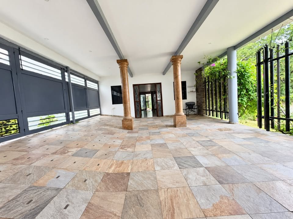 6 habitaciones 6 baños Casa 2