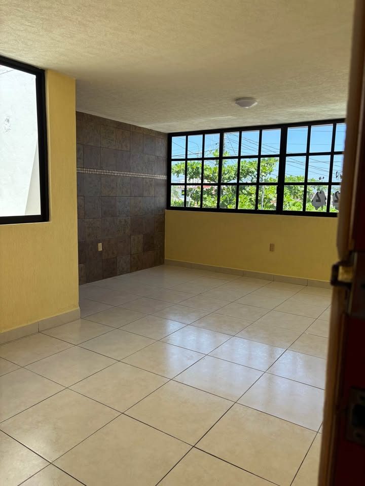 2 Beds 1 Bath - Apartment 2