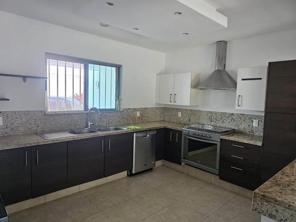 3 habitaciones 3,5 baños - Casa 2