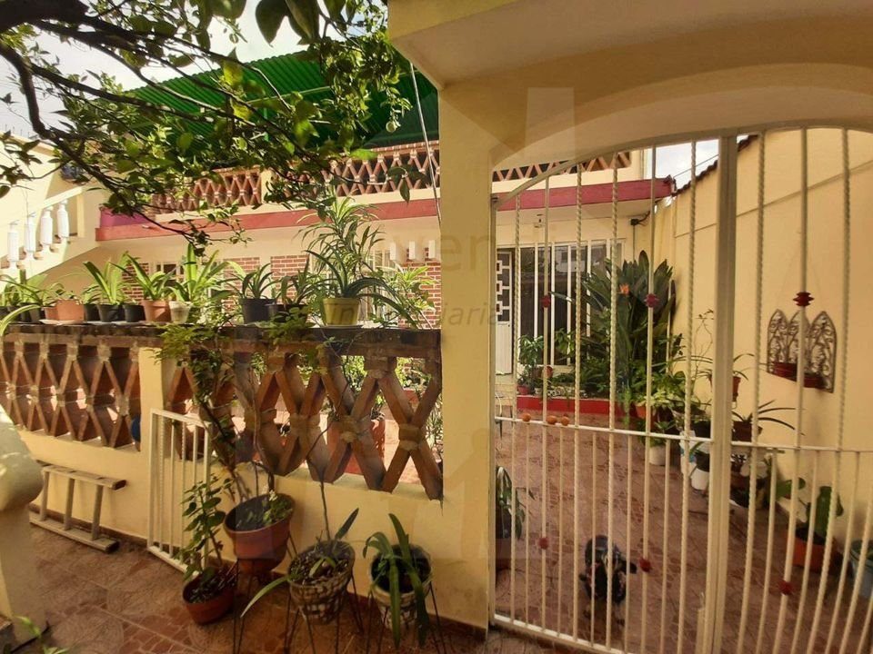 3 habitaciones 1 baño Casa 2