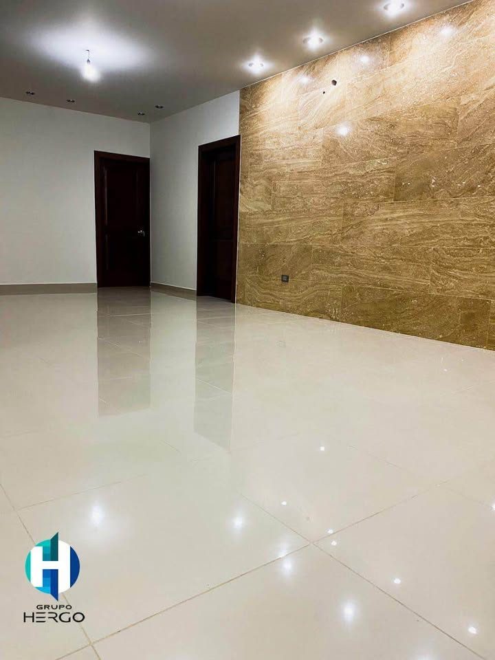 4 habitaciones 4,5 baños - Casa 2