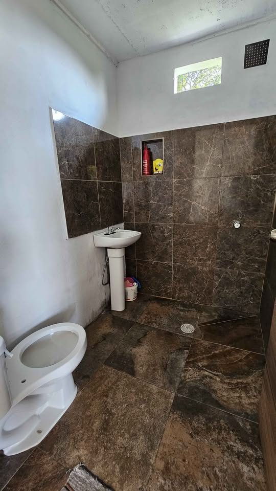 Maison de 2 chambres et 1 salle de bain 3