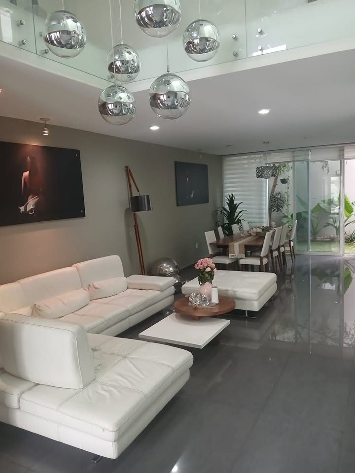 3 habitaciones 4 baños Casa 3