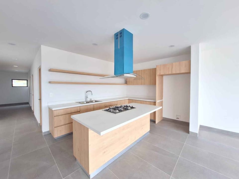 4 habitaciones 5 baños - Casa 2