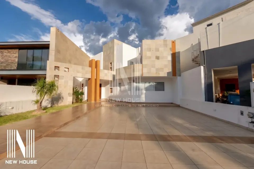 3 habitaciones 3 baños Casa 2
