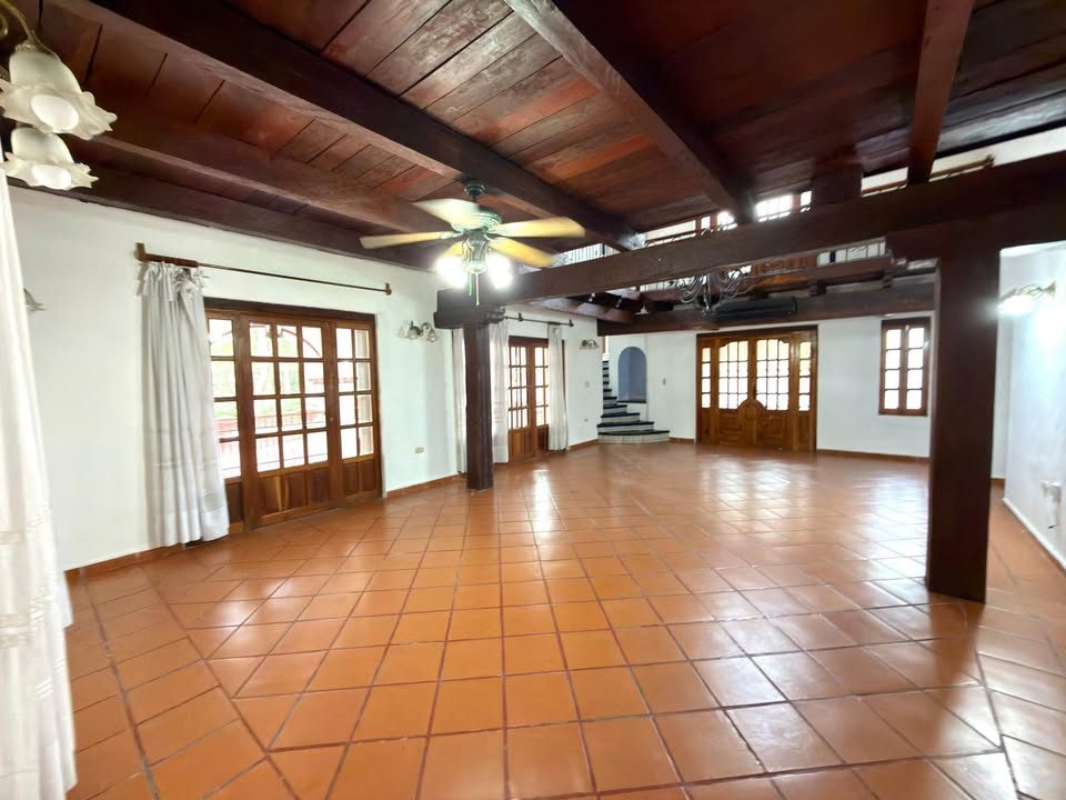 Casa en venta · 6 rec 2