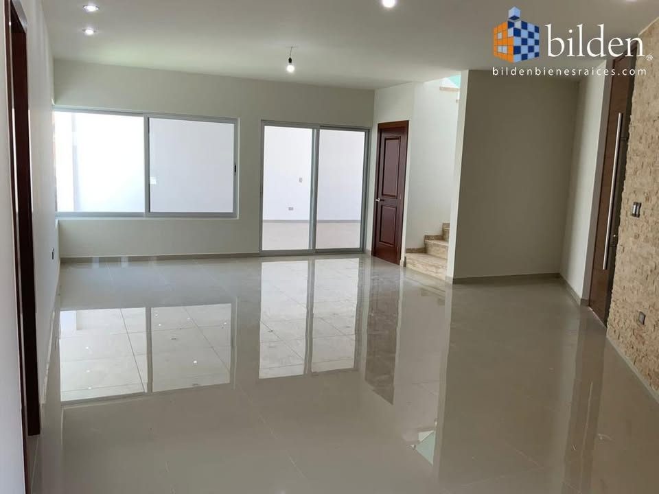 4 habitaciones 4 baños Casa 3