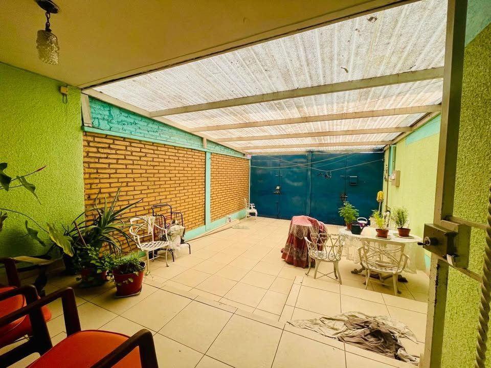 4 habitaciones 2 baños Casa 3
