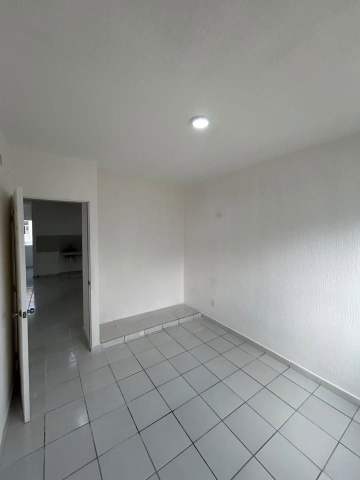 2 habitaciones 1 baño Departamento 3
