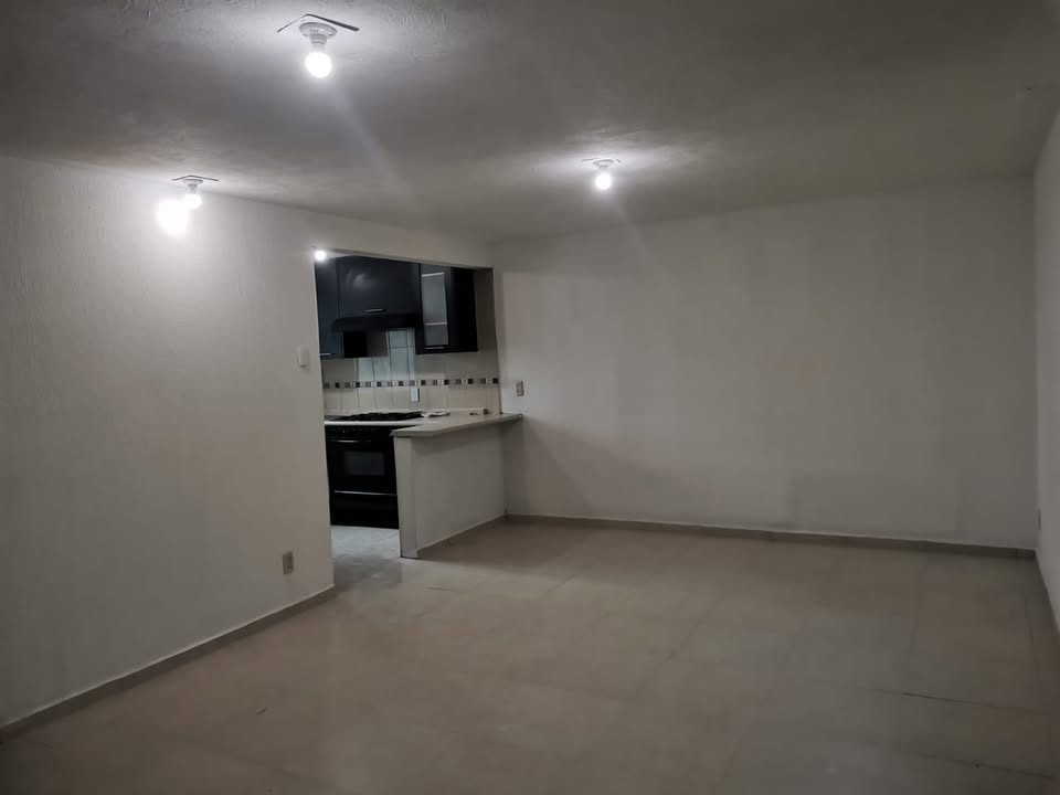 3 habitaciones 1 baño Departamento 2