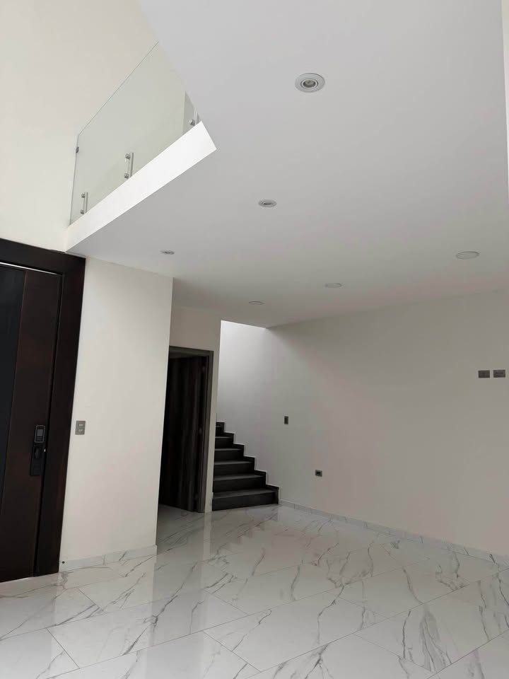 3 habitaciones 4 baños - Casa 2