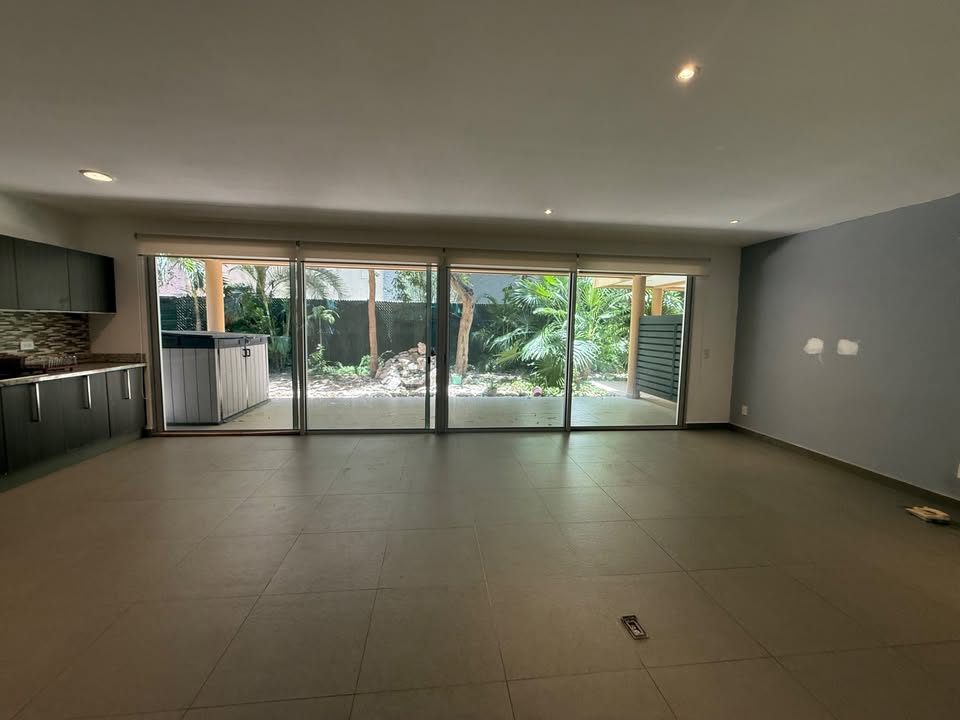 2 habitaciones 3 baños Apartamento 2