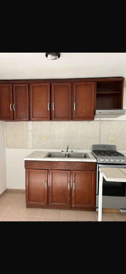 4 habitaciones 2 baños - Casa 3