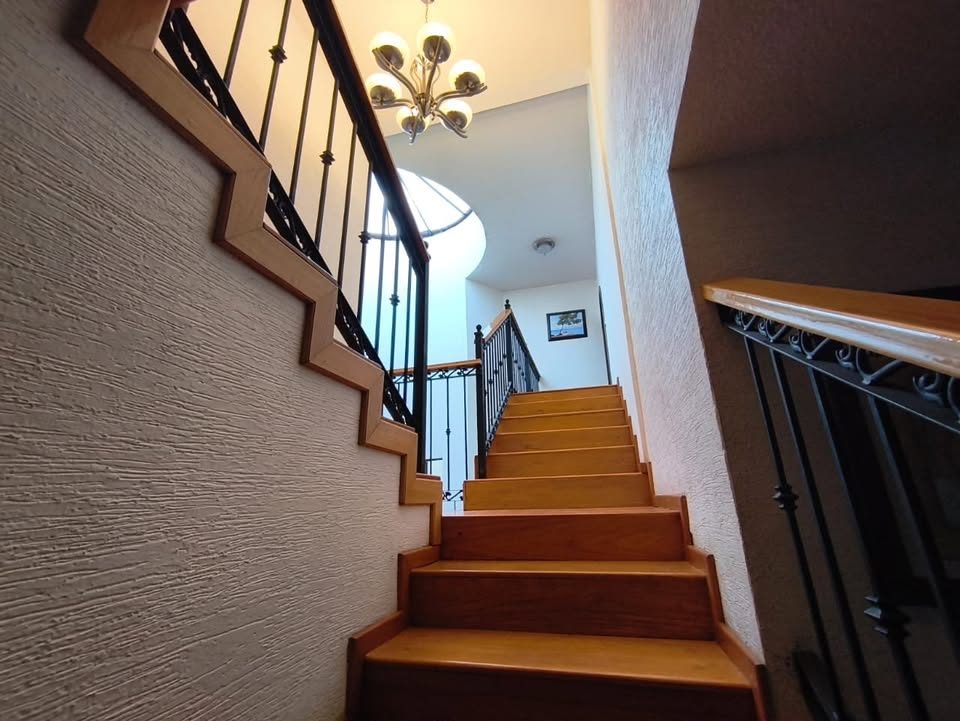 4 habitaciones 3.5 baños Casa 3