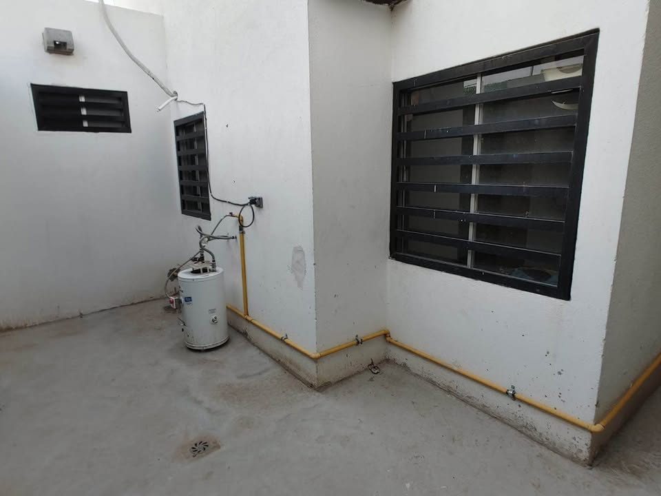 4 habitaciones 2 baños - Casa 3