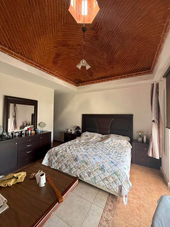 4 habitaciones 2 baños - Casa 2