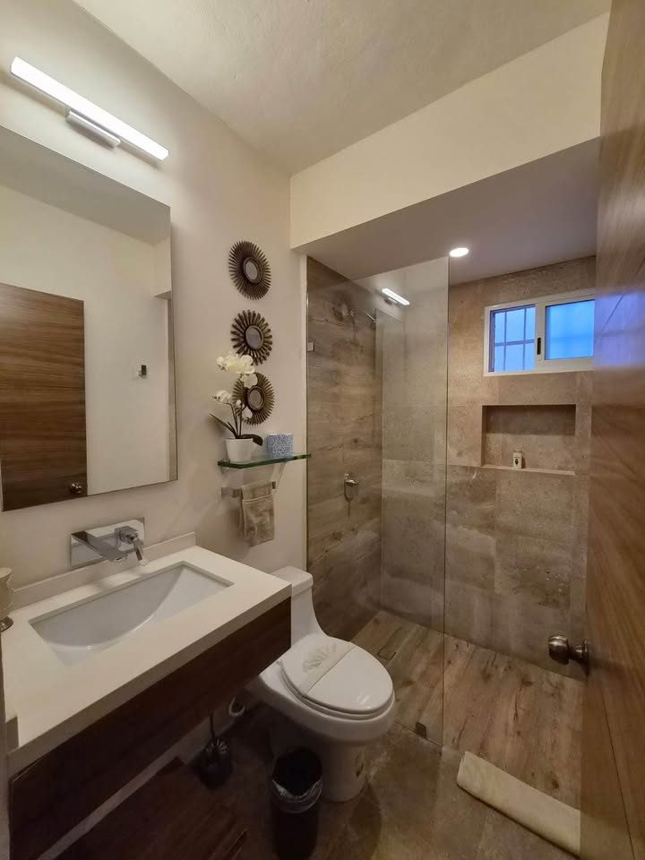 3 Beds 2 Baths - House 3