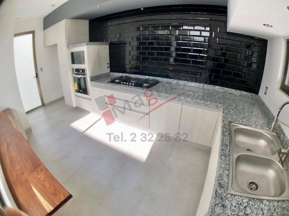 3 habitaciones 3.5 baños Casa 2