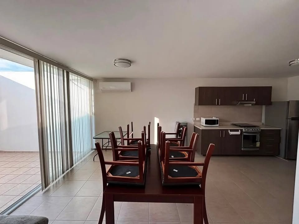 3 habitaciones 2.5 baños Casa 3