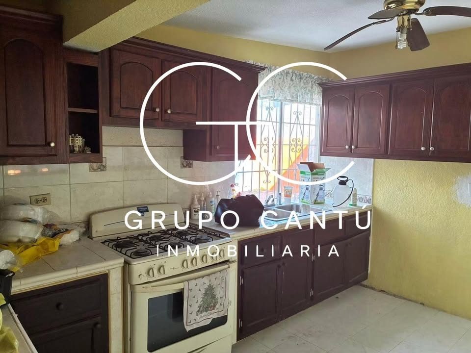 3 habitaciones 4 baños Casa 2