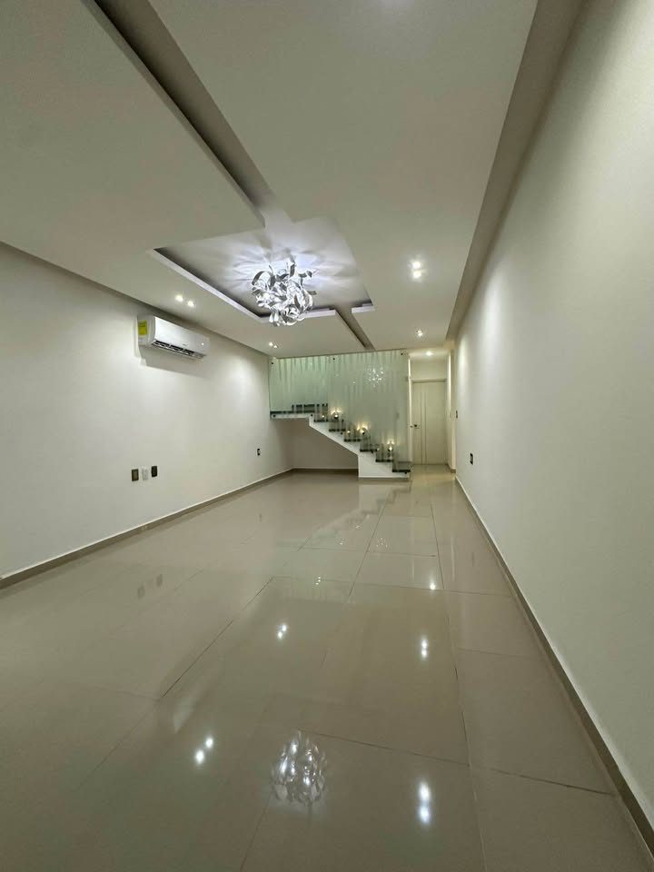 4 habitaciones 4,5 baños - Casa 3