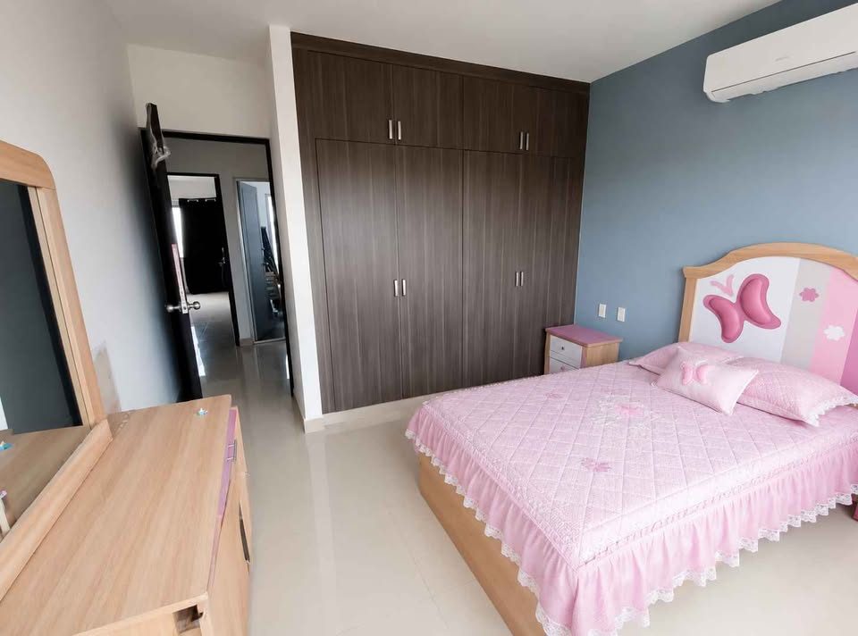 4 habitaciones 3 baños - Casa 2