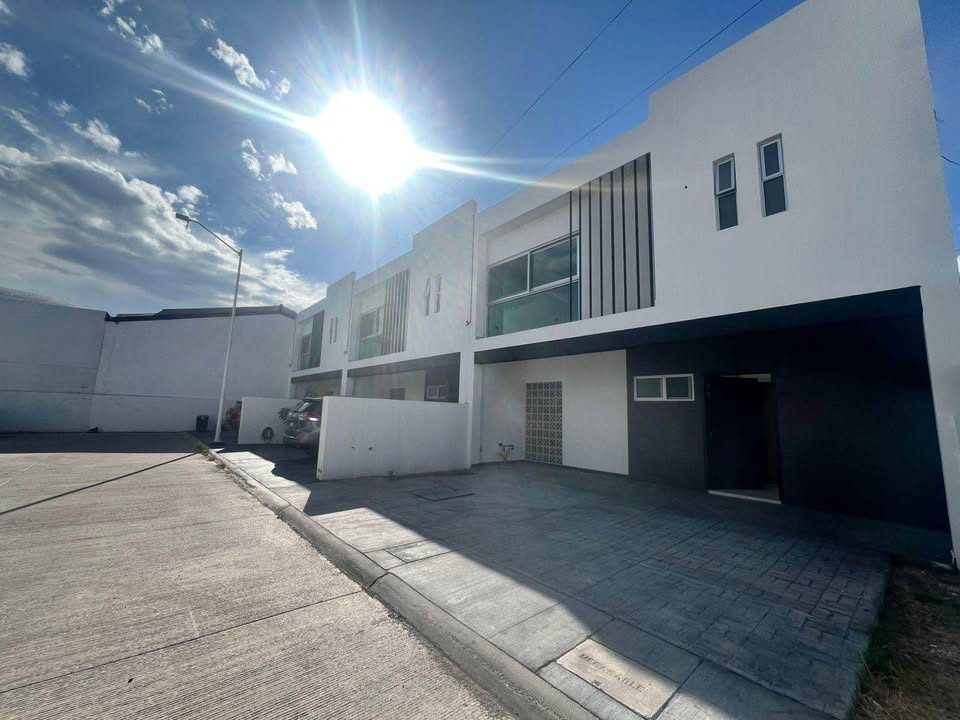 3 habitaciones 2,5 baños - Casa 2
