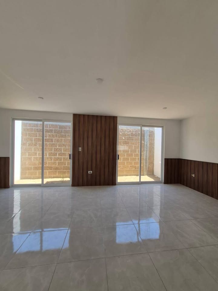 Casa en venta · 3 rec · San Francisco Ocotlán 2