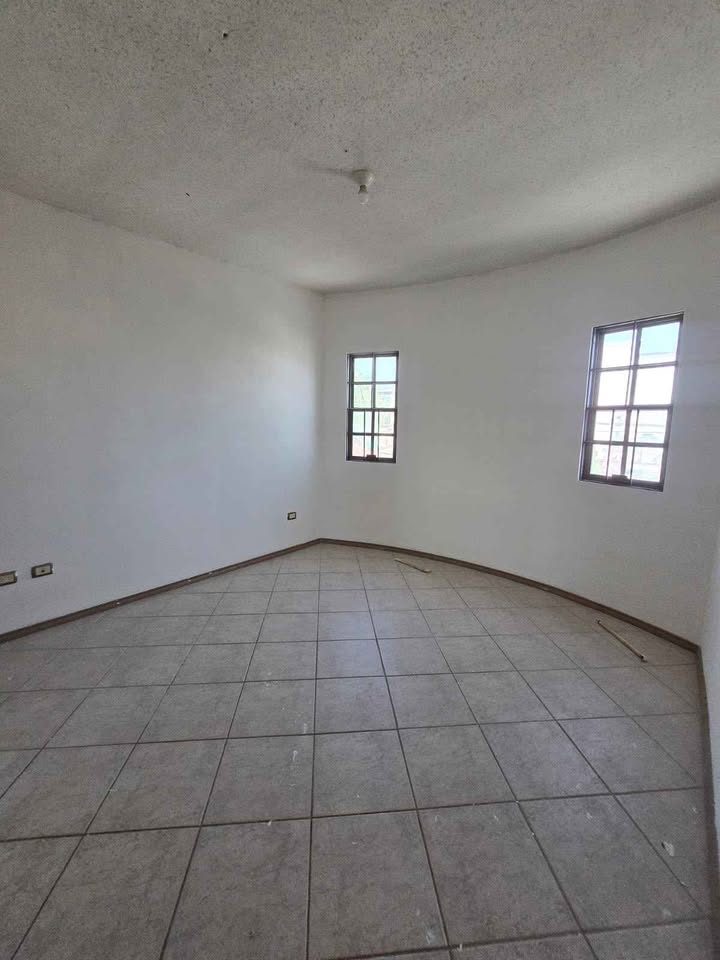 4 habitaciones 3 baños - Casa 2