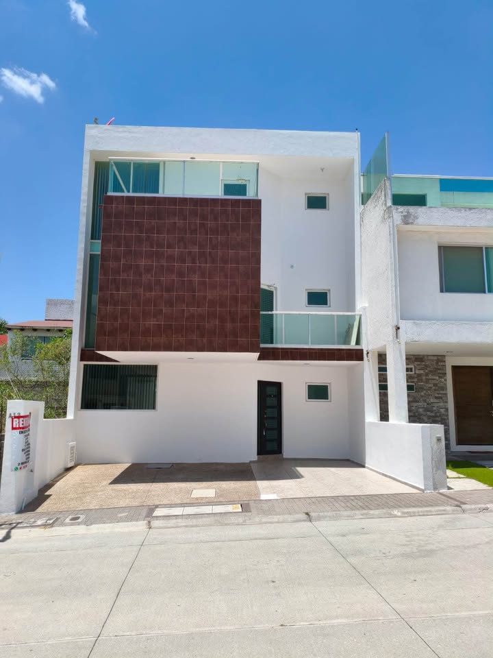 3 habitaciones 4 baños - Casa 2