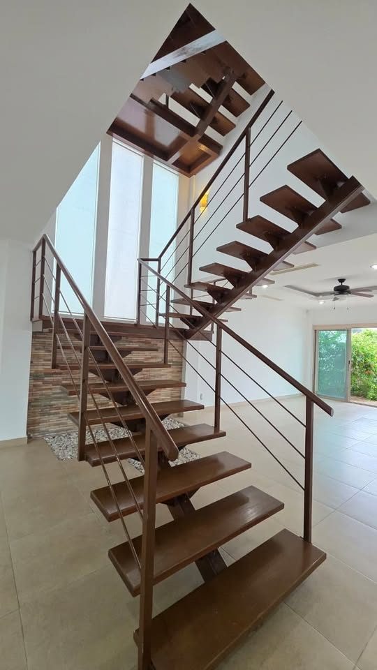 4 habitaciones 5.5 baños Casa 3