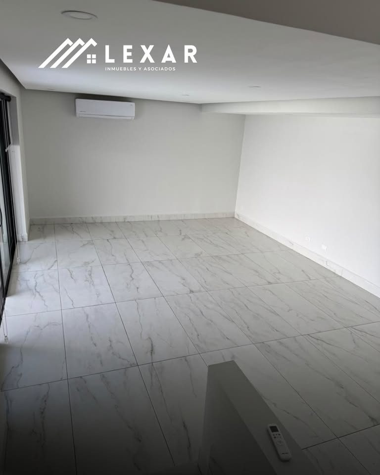 3 habitaciones 4.5 baños Casa 3