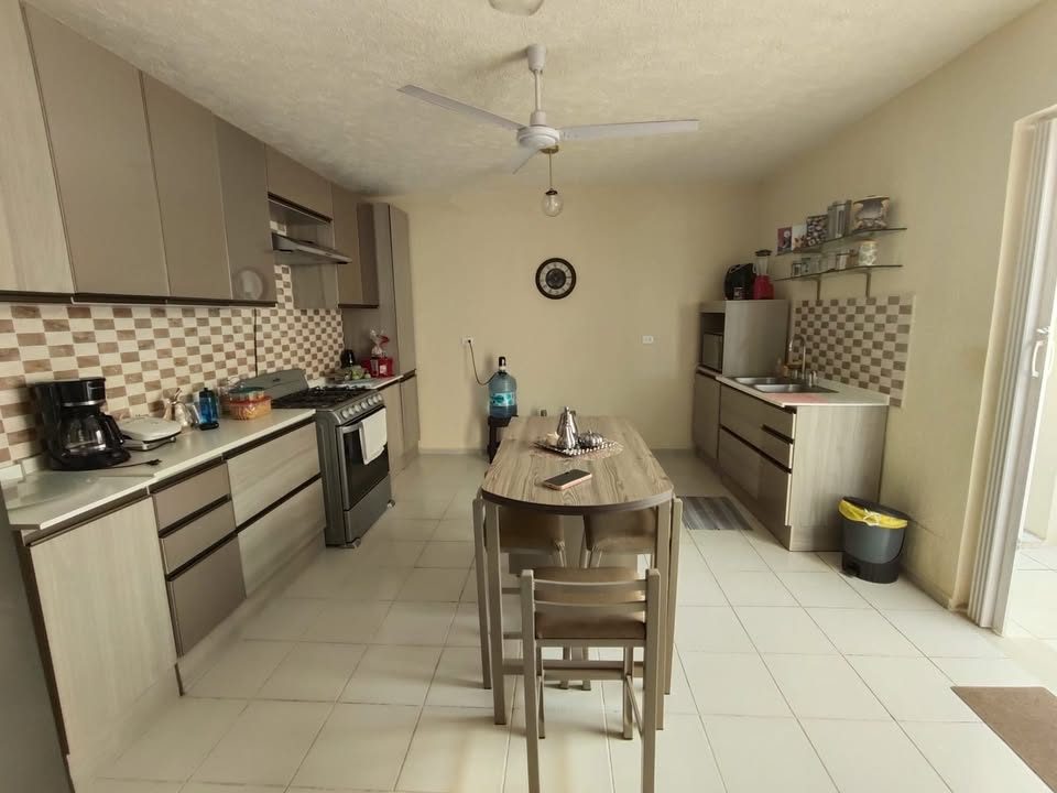 2 habitaciones 3 baños Casa 3