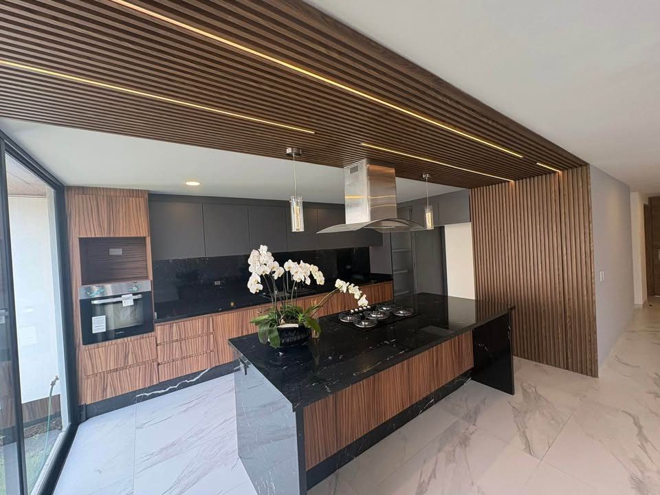 5 habitaciones 6 baños - Casa 2