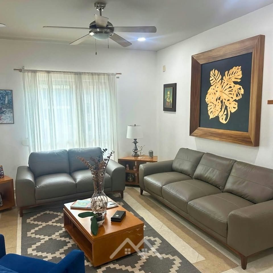 3 Beds 2 Baths Apartment 2