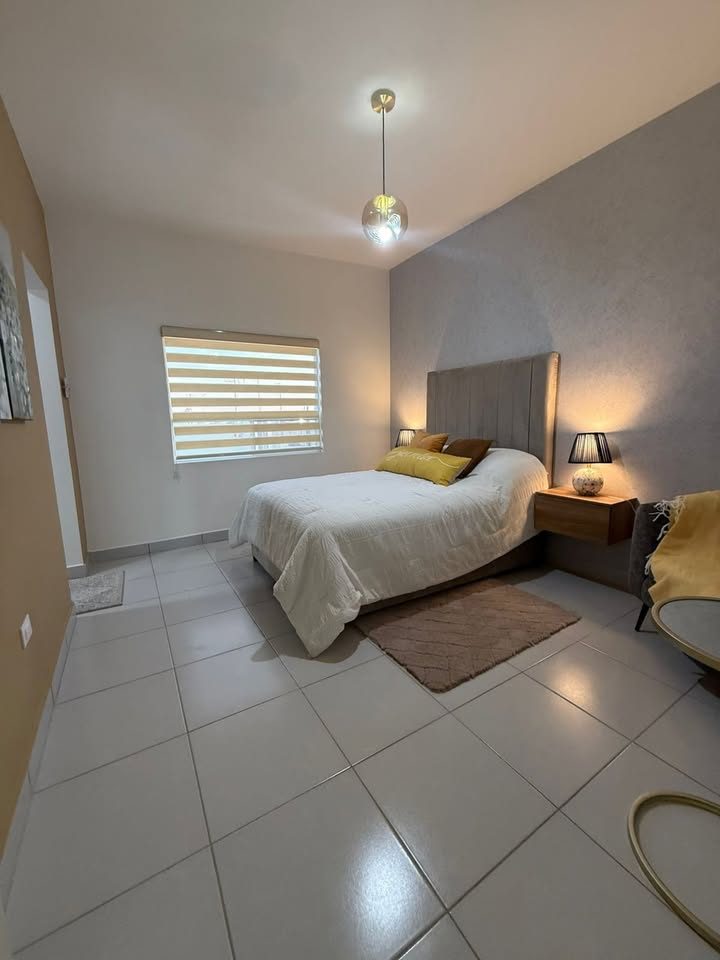 3 habitaciones 2.5 baños Casa 2