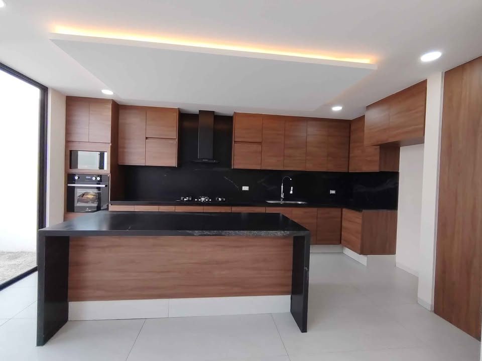 4 habitaciones 5 baños - Casa 2