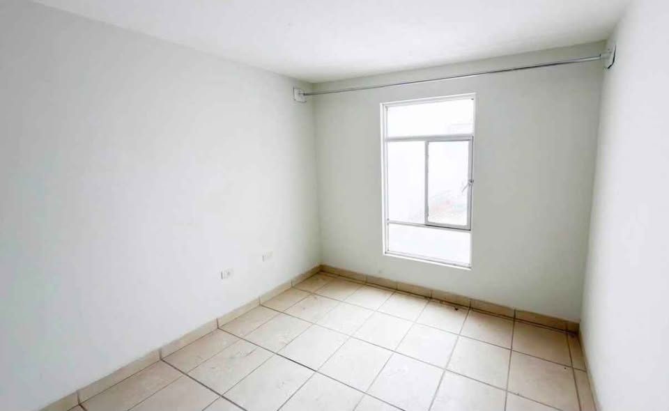 5 habitaciones 2 baños - Casa 2