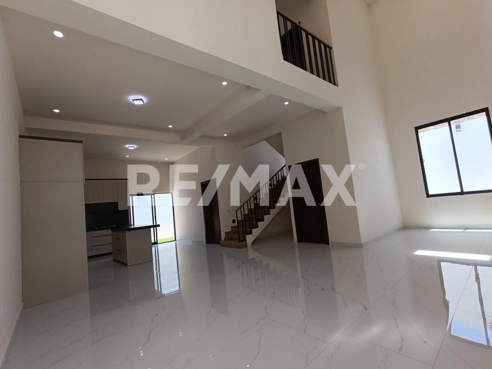 3 habitaciones 3 baños Casa 3