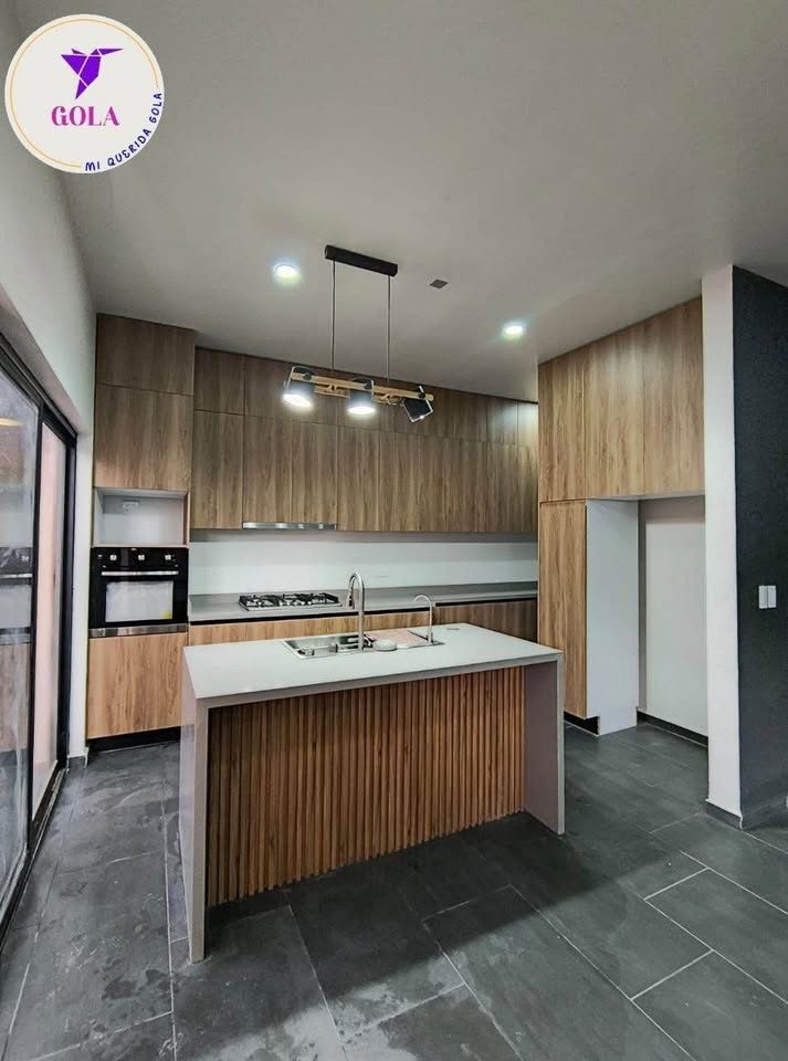 4 habitaciones 3,5 baños - Casa 2